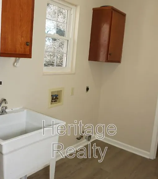 867 Westgate Dr — Photo 34