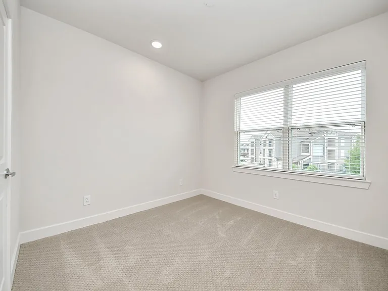 1514 Colonial Gorge Dr — Photo 21