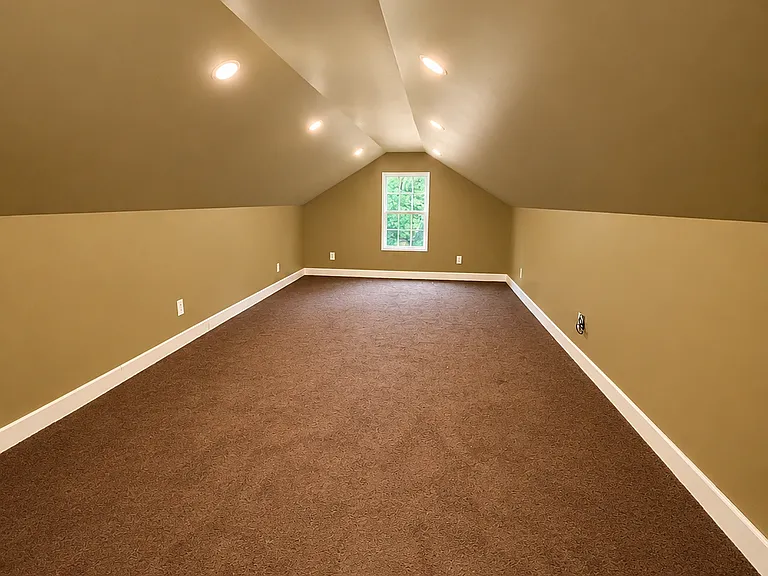 700 Warwick Rd — Photo 7