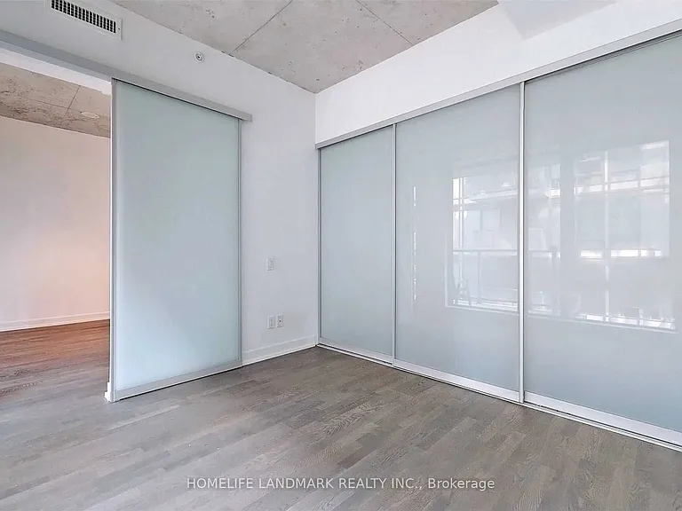 461 Adelaide St W #437 — Photo 21