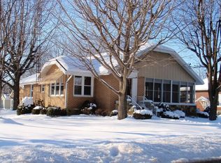 314 N Range St, Oblong, IL 62449