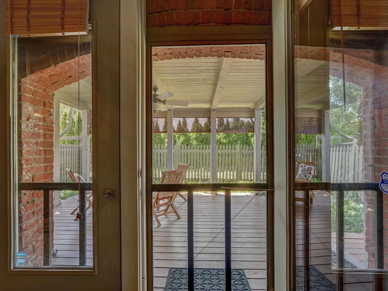 2 bed, 1.5 bath, 1800 sqft, $3,500 — Photo 3