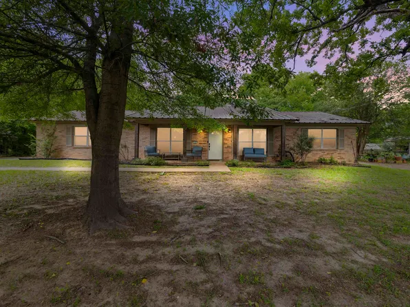 109 Heights Park Dr, Longview, TX 75601