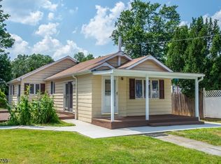 68 Maple St, Bridgewater, NJ 08807