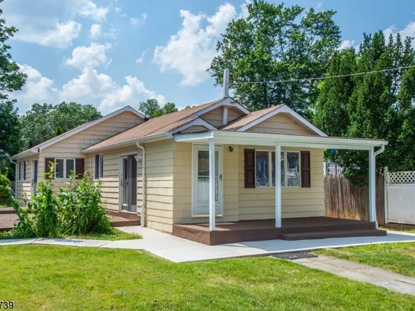 68 Maple St, Bridgewater Twp., NJ 08807