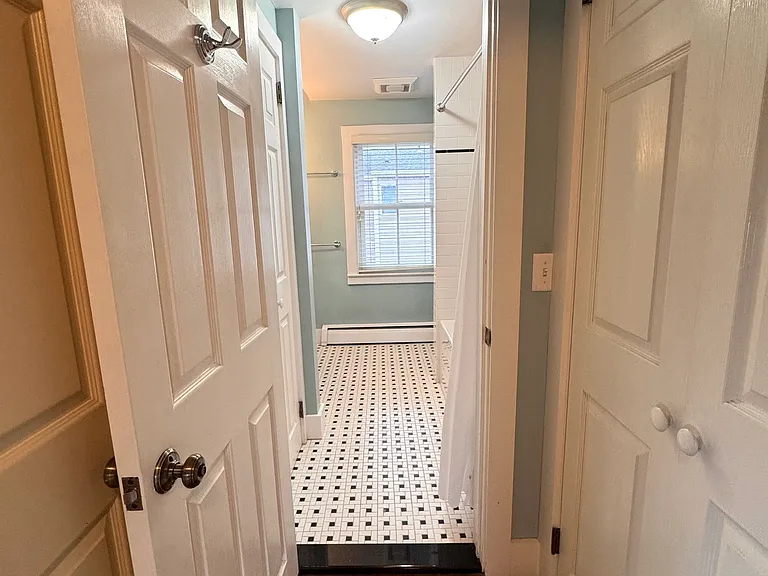 21 Diving St — Photo 30