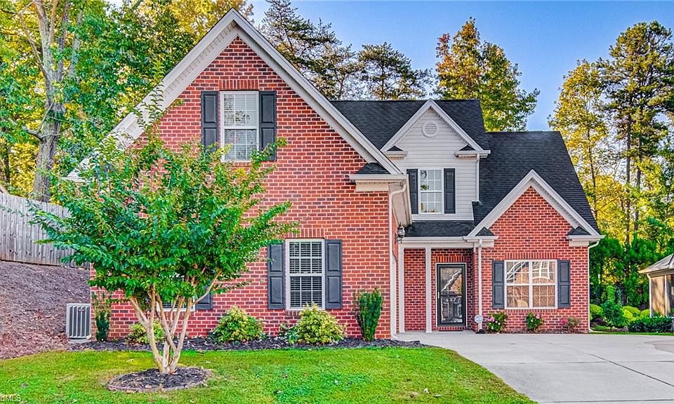1st image of 617 Woodlake Park Dr