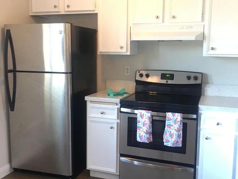 Chateau Spring Hill — Photo 17