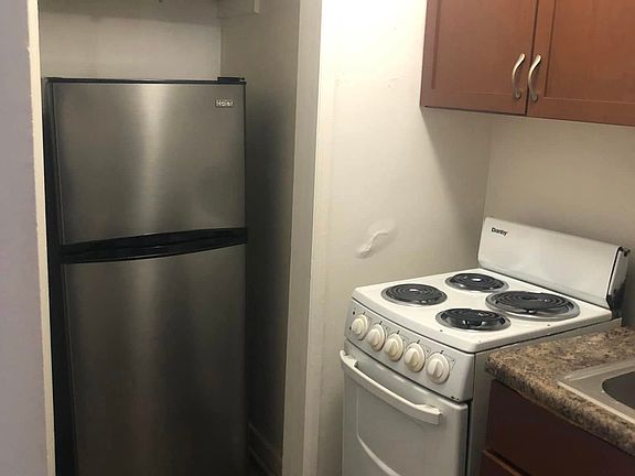 3rd image of 1234 Egleston Ave APT B
