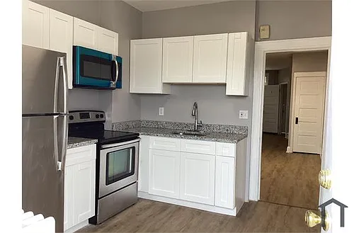 2875 Mayfield Ave #A Photo 1