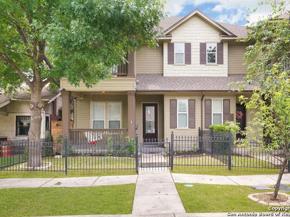 404 E Courtland Pl, San Antonio, TX 78212