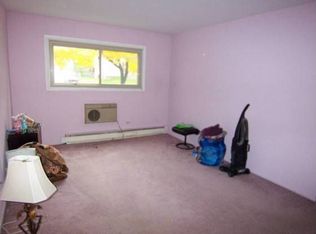 1320A Lore Ln APT 118, Lombard, IL 60148