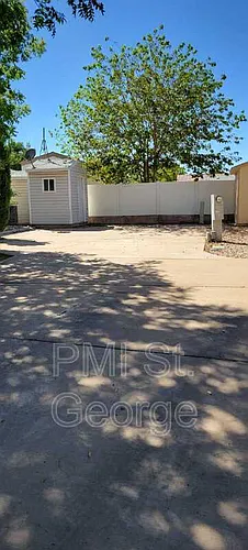 2990 E Riverside Dr Photo 1