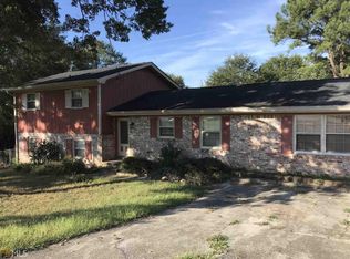 646 Rockdale Ct NW, Conyers, GA 30012