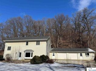 23955 Lime Valley Rd, Mankato, MN 56001