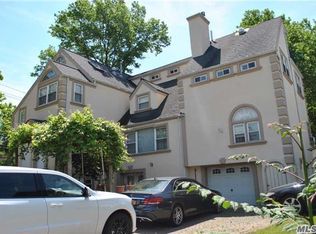24620 61st Ave, Little Neck, NY