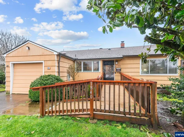 1840 Lorain Ct SE, Salem, OR 97302
