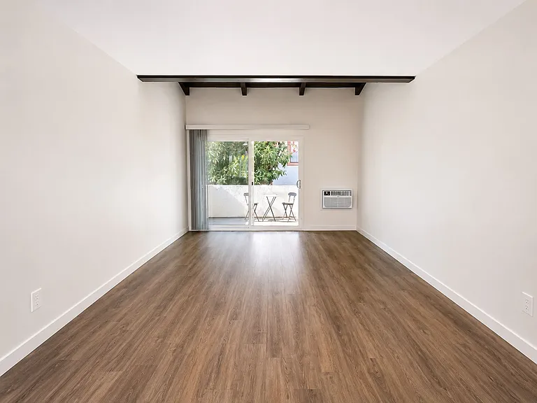 Viva Apartments — Photo 26