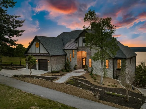 8919 Castleberry Way, Rogers, AR 72756