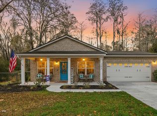 702 N 7TH Street, Macclenny, FL 32063