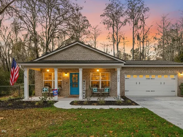 702 N 7TH Street, Macclenny, FL 32063