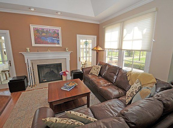 4th image of 135 S Newport Ct