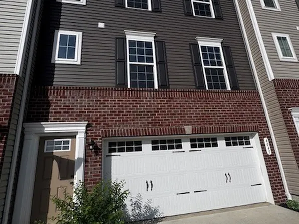 4045 N Steels Cir, Cuyahoga Falls, OH 44224