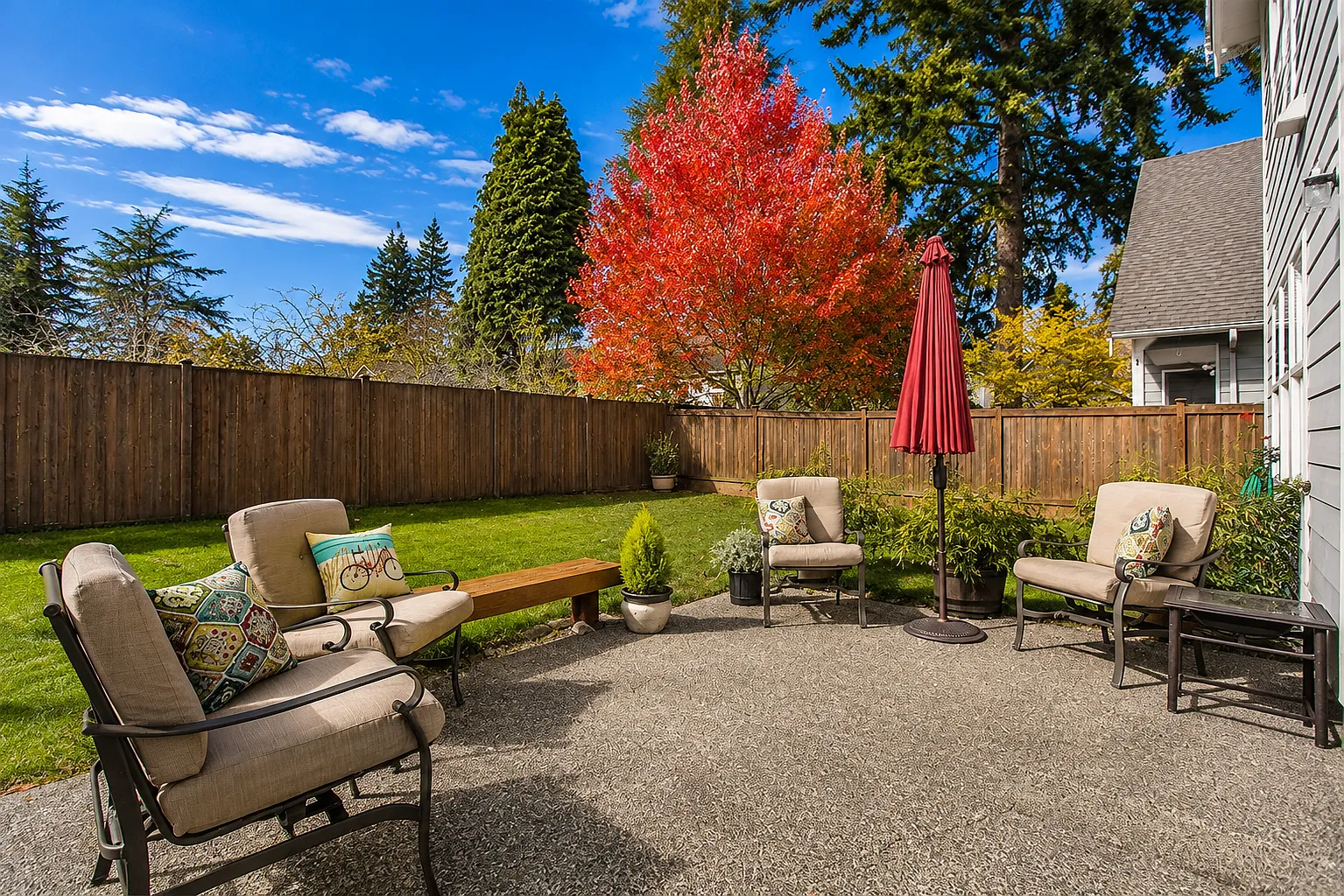89th Ct NE, Bothell — Photo 2