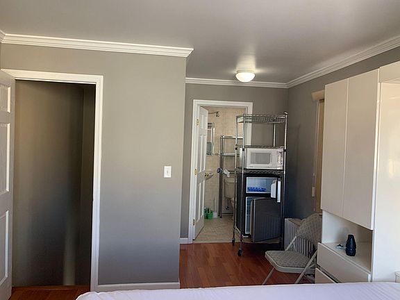 4th image of 9525 115th St