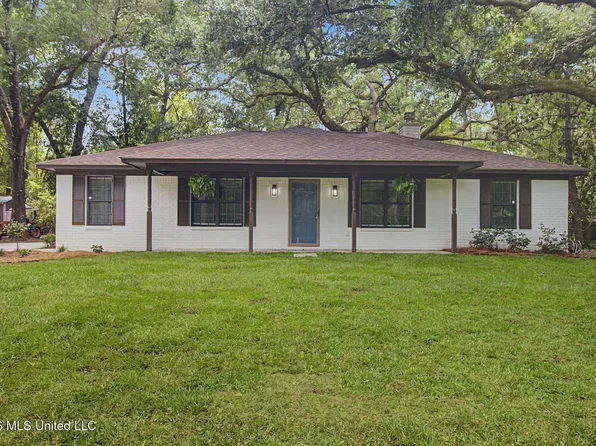 10373 Woolmarket Lake Rd, Biloxi, MS 39532