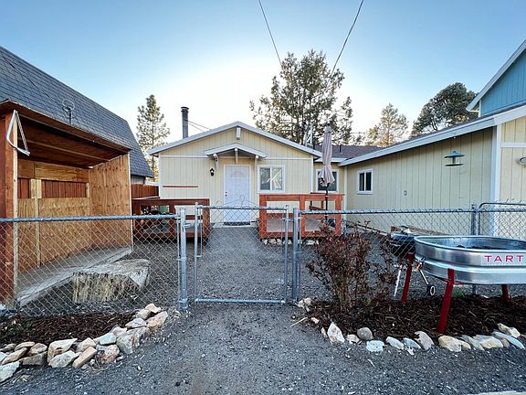 2nd image of 138 Sunset Ln