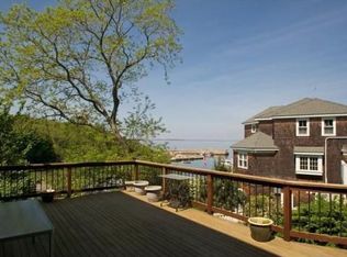 12 Andrews St, Gloucester, MA 01930