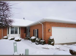 6 Saint Charles Ct, Buffalo, NY