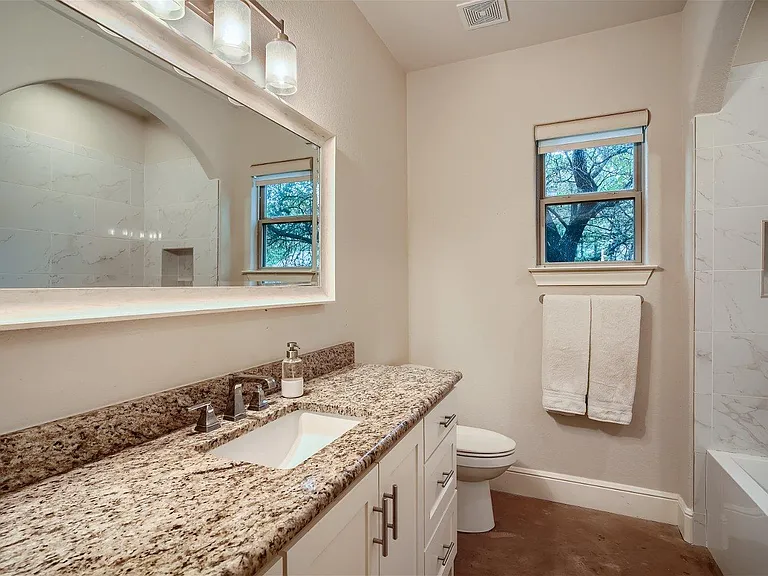21825 Briarcliff Dr — Photo 16