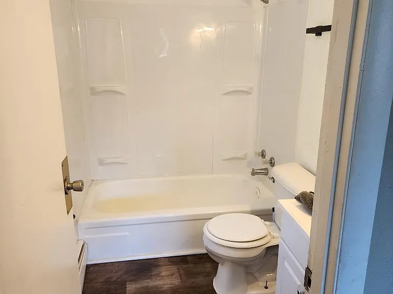 Unit Photo