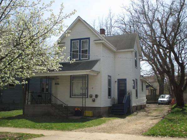 617 Forest St, Kalamazoo, MI 49008