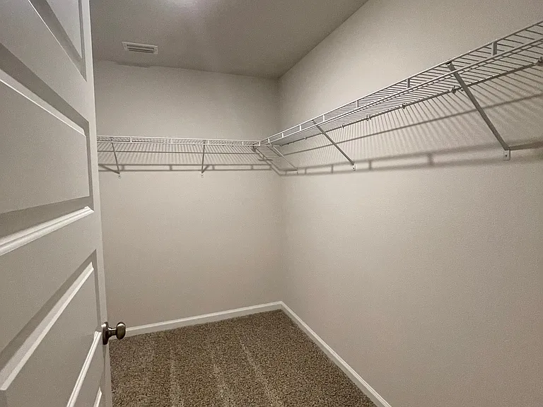 8661 Pathstone Blvd — Photo 24