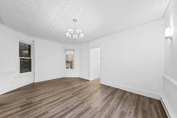 Rented by Vector New York, LLC | media 24