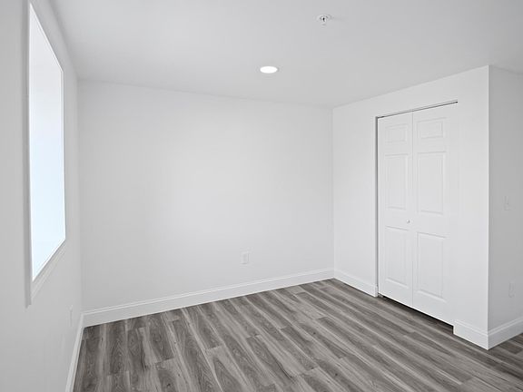 3rd image of 116 Malvern Rd