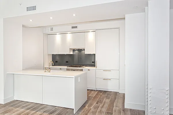 Rented by Brown Harris Stevens | media 43