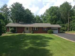 2577 Seiler Rd, Alton, IL 62002