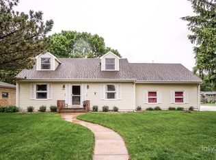 204 W 23rd St, Grand Island, NE 68801