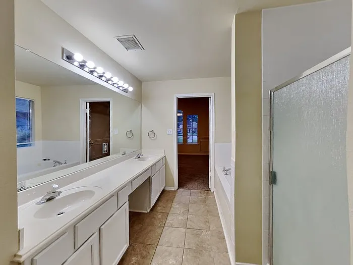 25622 Oakridge Forest Ln — Photo 12