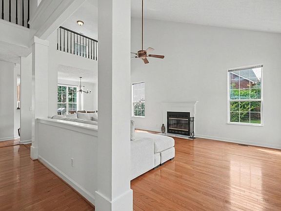 5th image of 2337 Edencrest Dr