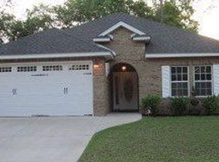 2422 Ludmila Ln, Tallahassee, FL 32303
