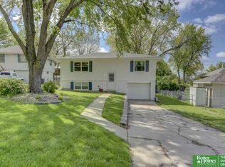 11419 S Cir, Omaha, NE 68137