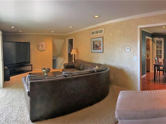 4th image of 4322 S Stonecrest Cir