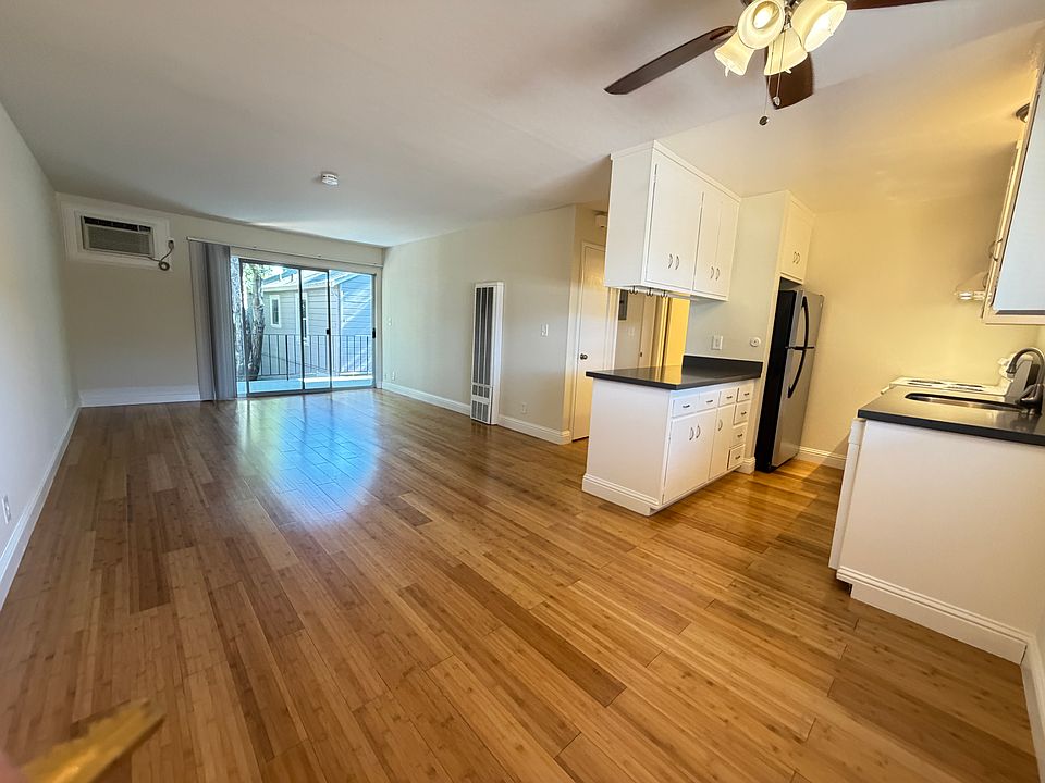 1st image of 1162 Saranap Ave #22B