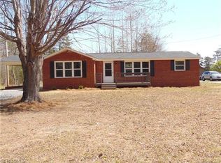 425 Dalton Rd, Mocksville, NC 27028