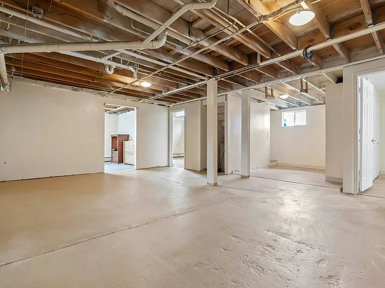 7089 W 10th Ave — Photo 11